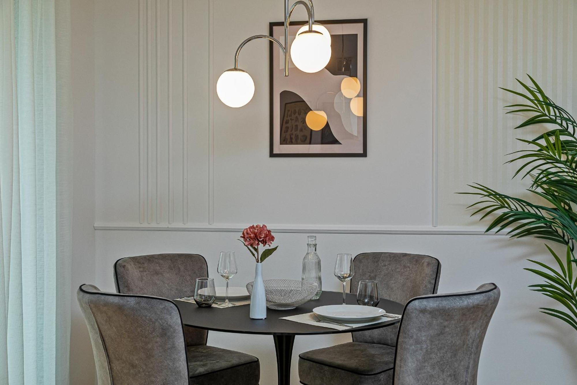 Ruhige 5 Sterne Naehe Altstadt Appartement